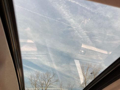 Used 2013 INFINITI G37 x Sedan w/ Premium Pkg image 8