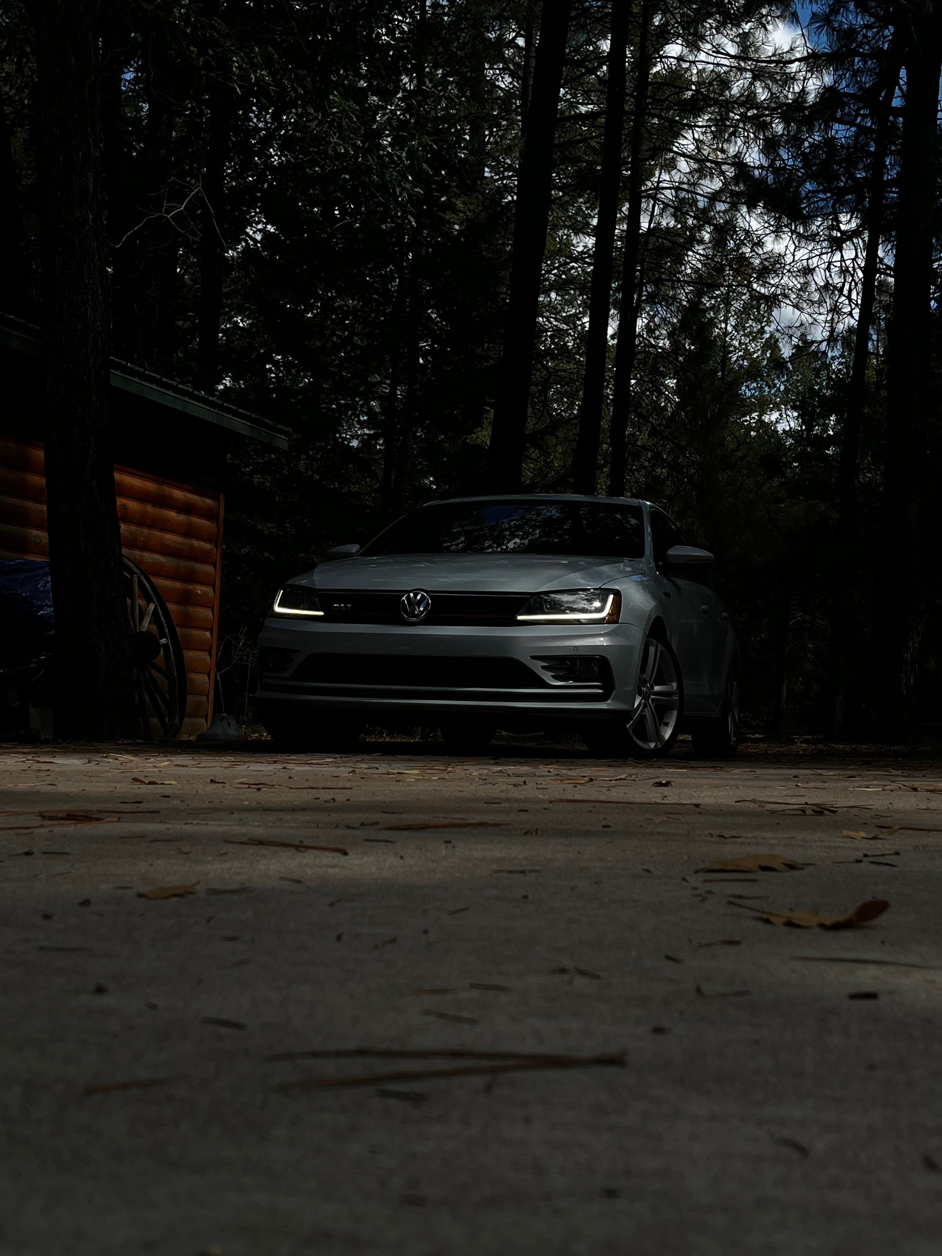 Used 2017 Volkswagen Jetta GLI FWD image 9