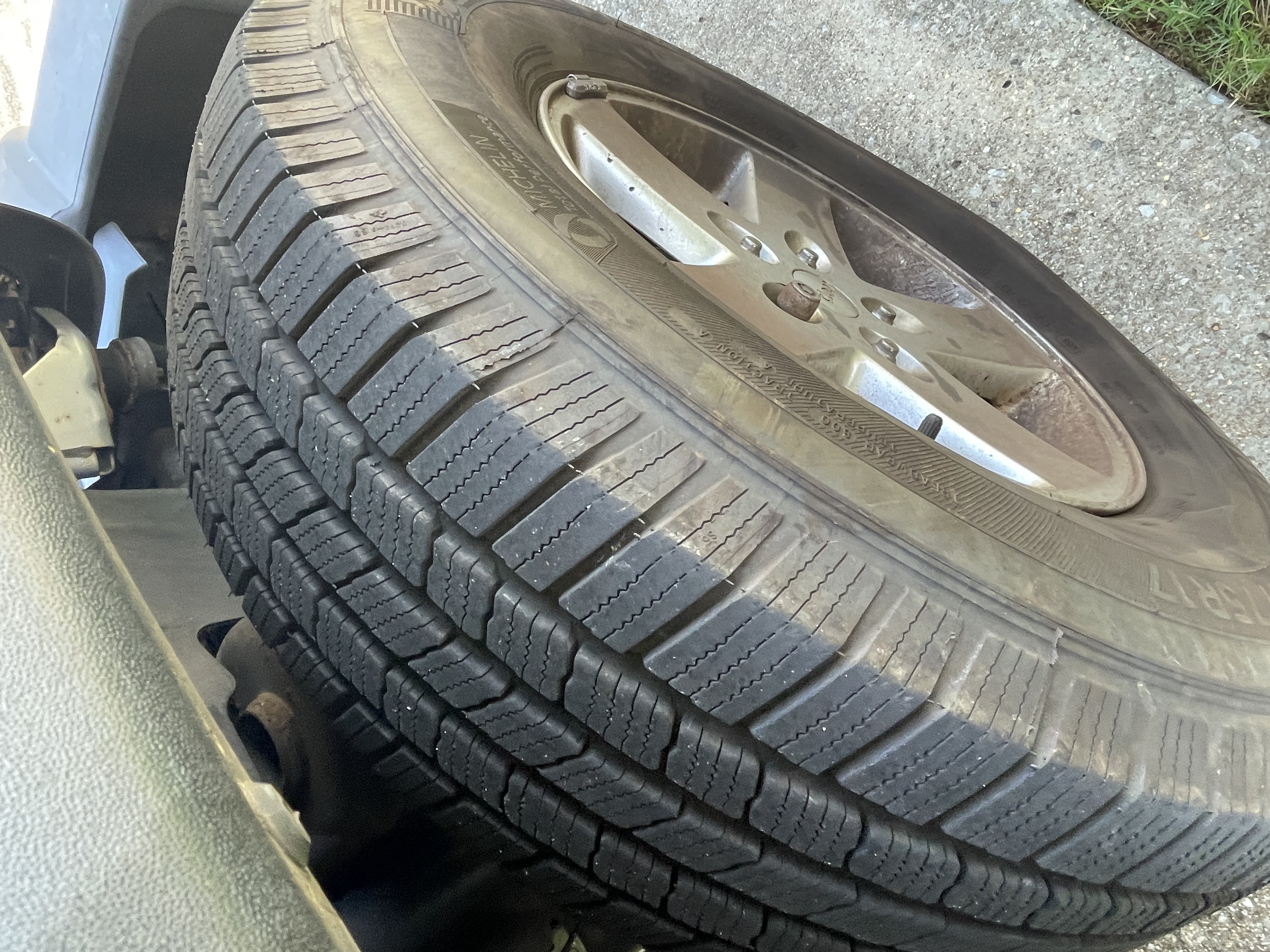 Used 2012 Jeep Wrangler Sport AWD/4WD image 6