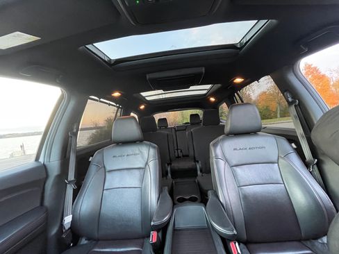 Used 2022 Honda Pilot Black Edition image 24