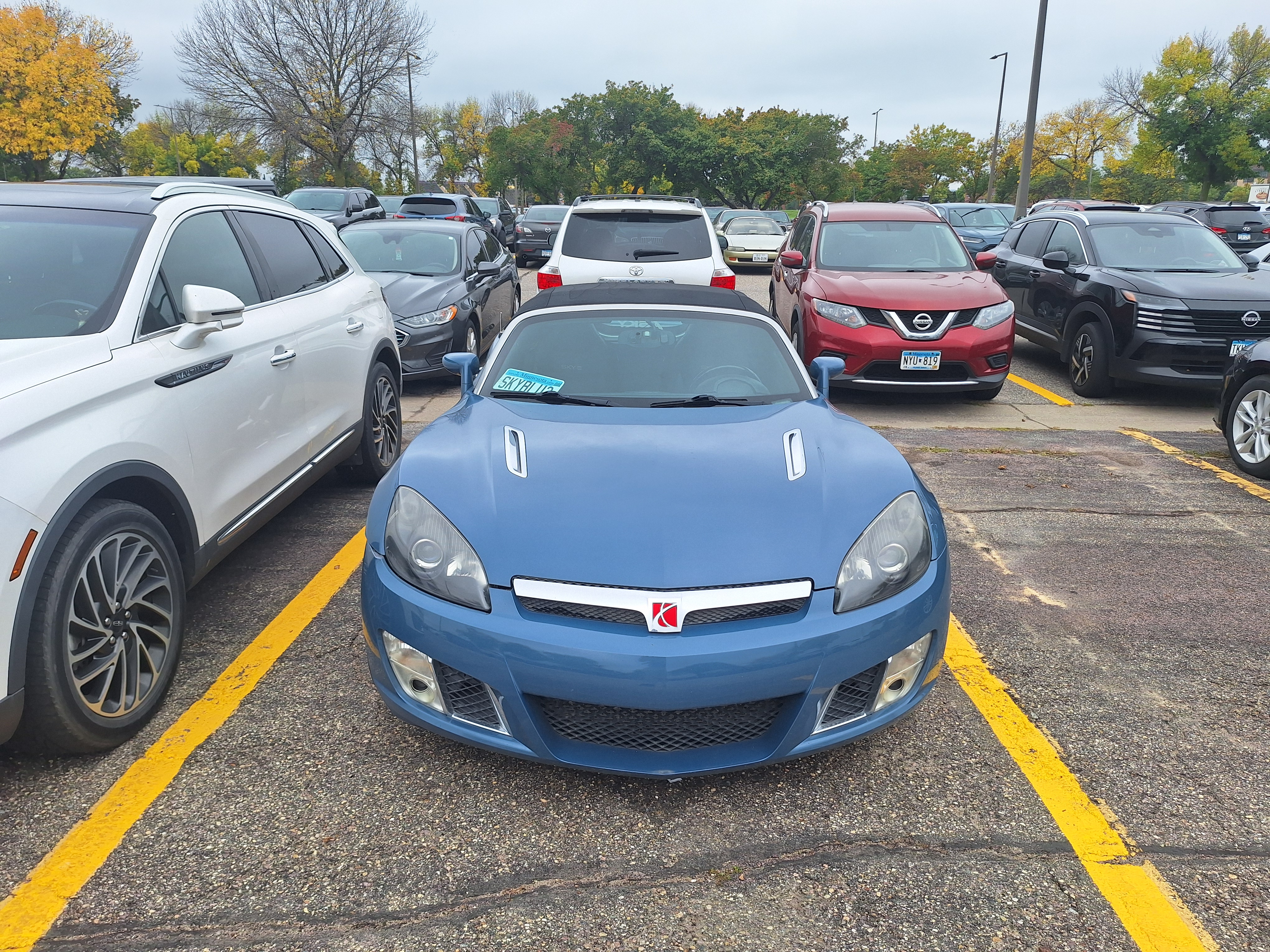 Used 2008 Saturn Sky Red Line RWD image 1