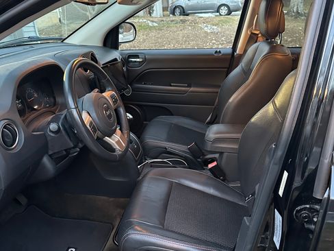 Used 2016 Jeep Compass 75th Anniversary w/ Power Value Group image 11