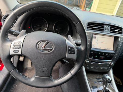 Used 2011 Lexus IS 350C 350C Convertible 2D w/ Luxury Pkg image 5