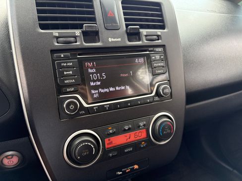 Used 2017 Nissan Leaf S w/ Charge Package image 6