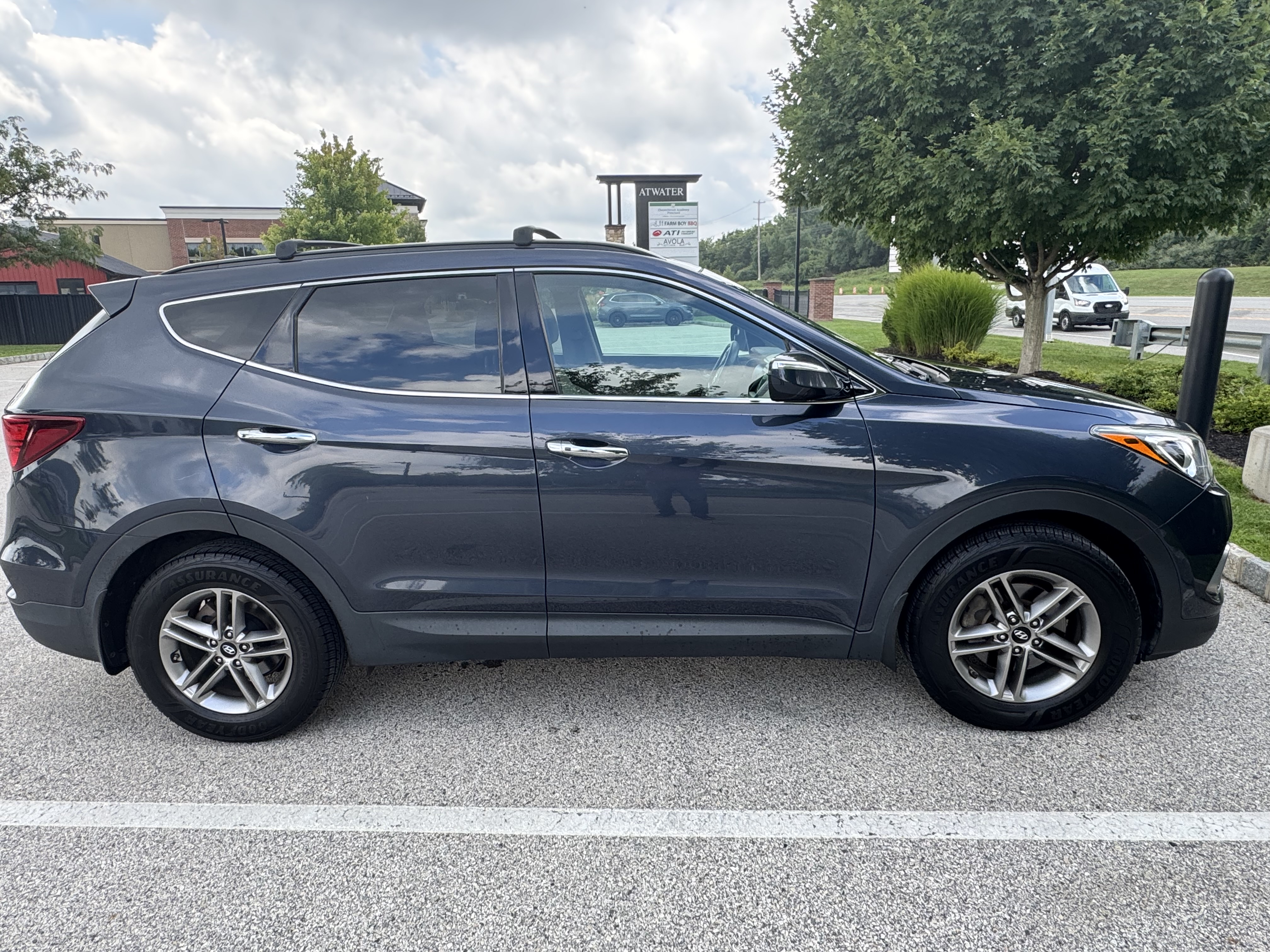Used 2018 Hyundai Santa Fe Sport w/ 2.4L Value Package 02 AWD/4WD image 17