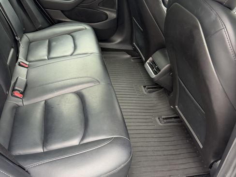 Used 2020 Tesla Model 3 Standard Range Plus RWD image 11