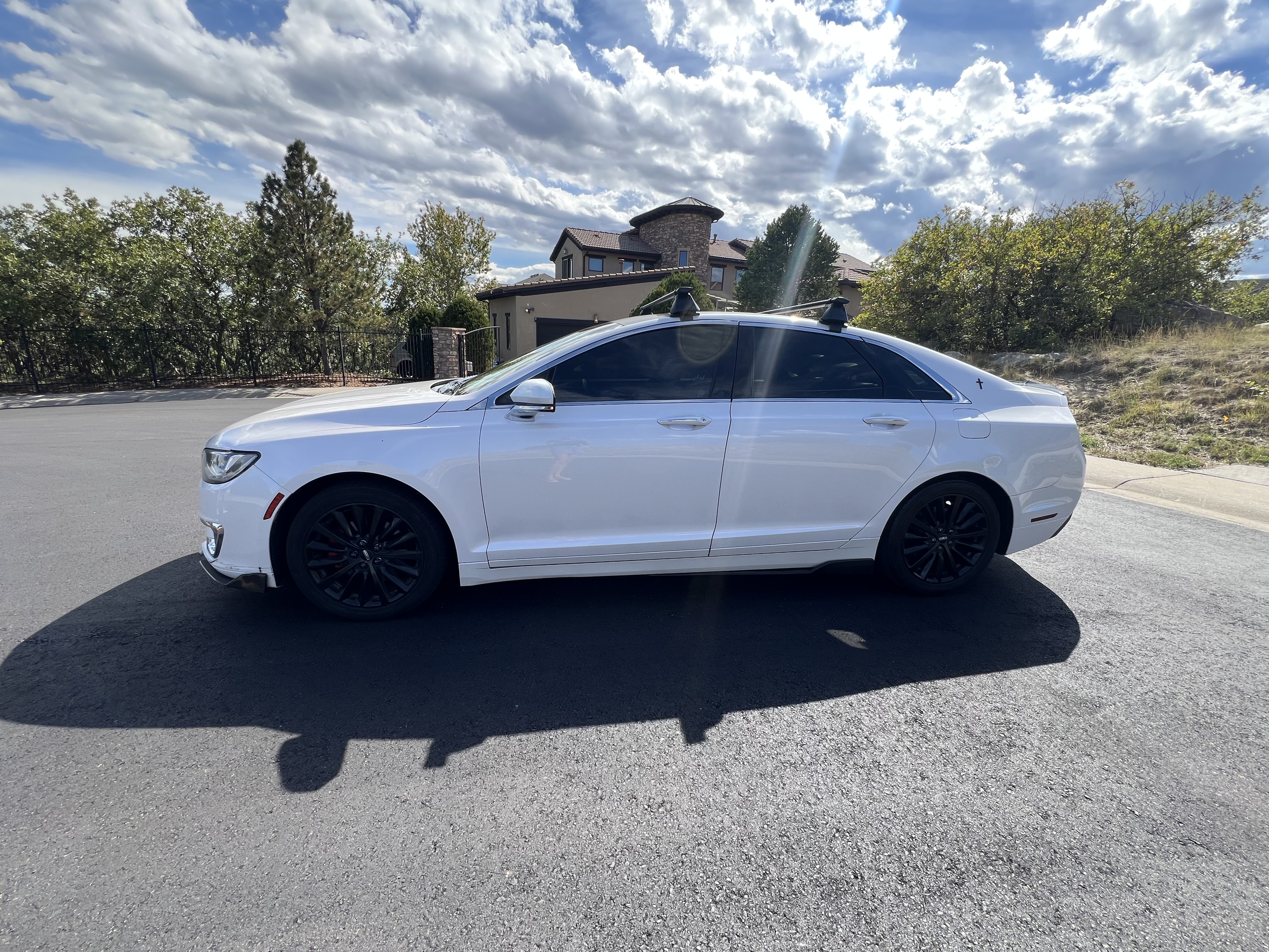 Used 2018 Lincoln MKZ Premiere AWD/4WD image 16