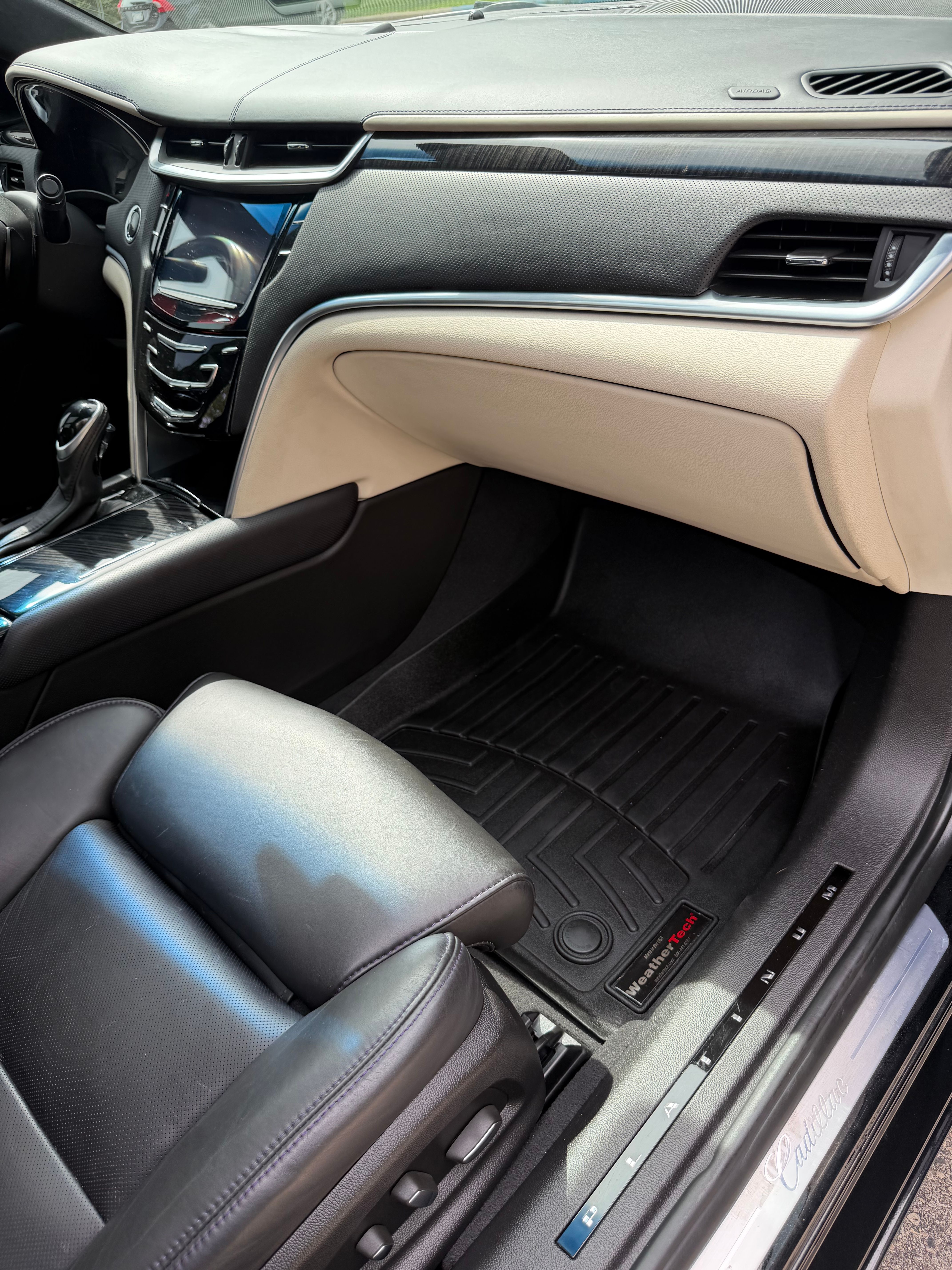 Used 2015 Cadillac XTS Platinum AWD/4WD image 10