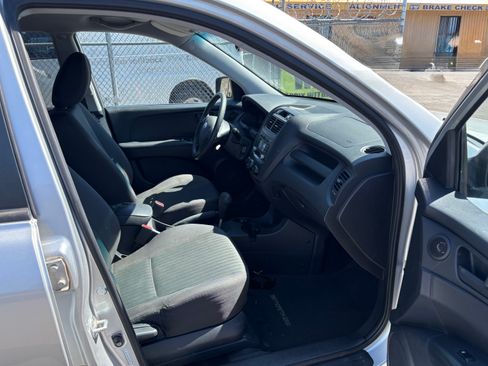 Used 2009 Kia Sportage LX image 12