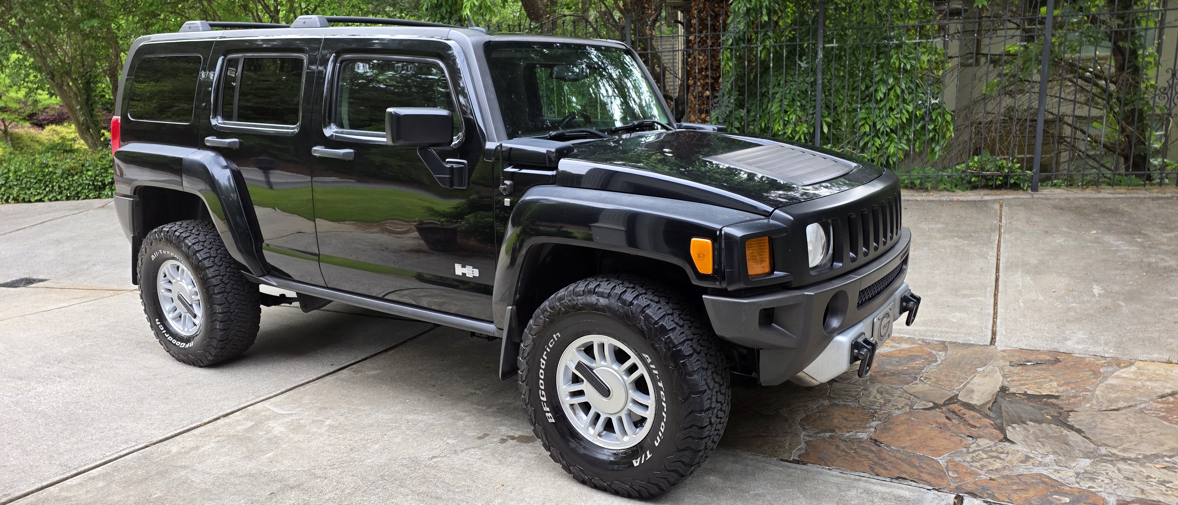 Used 2008 HUMMER H3 AWD/4WD image 1