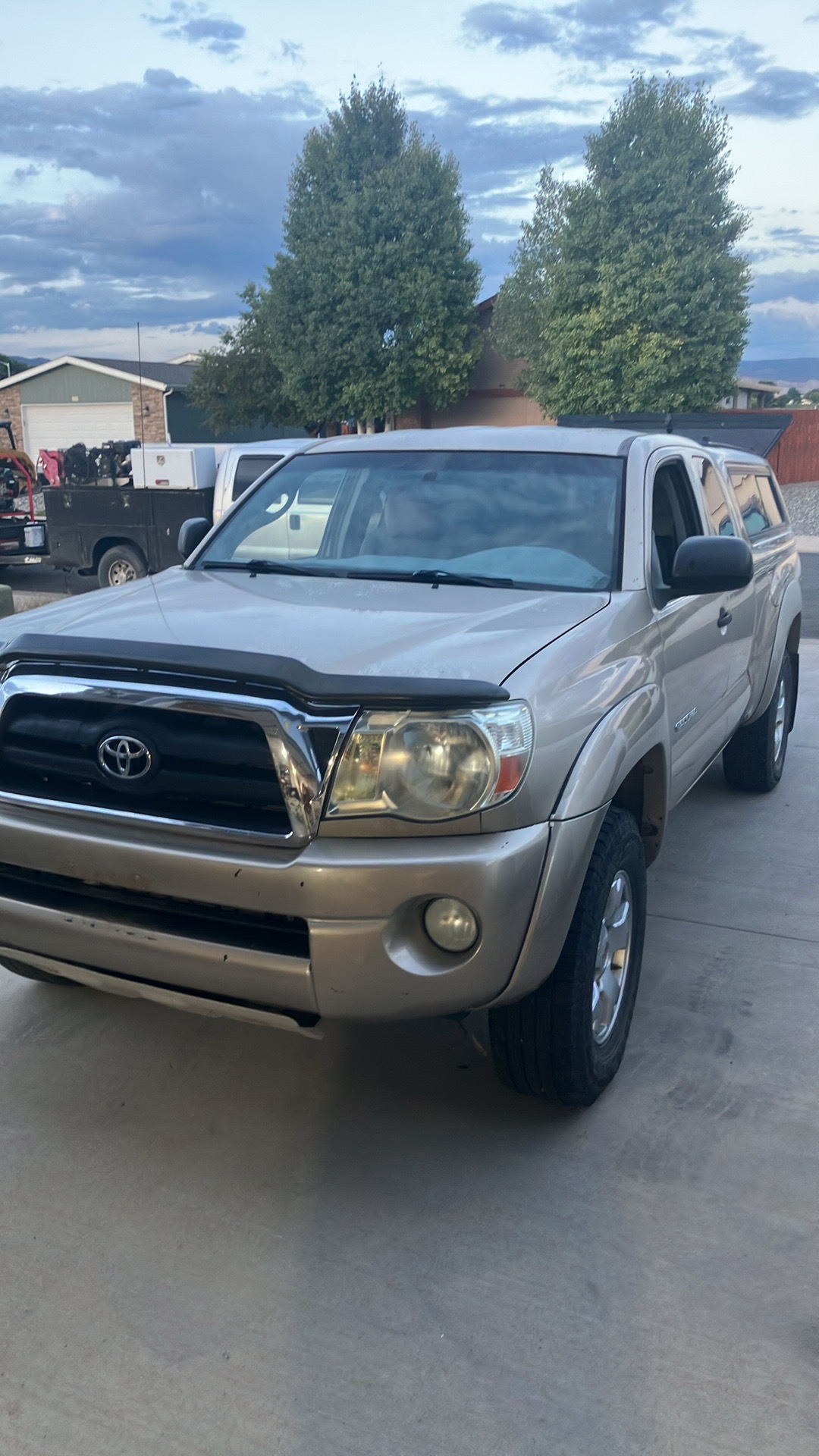 Used 2005 Toyota Tacoma 4x4 Access Cab image 2