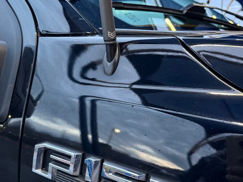 Used 2019 Ford F150 Platinum w/ Equipment Group 701A Luxury image 5