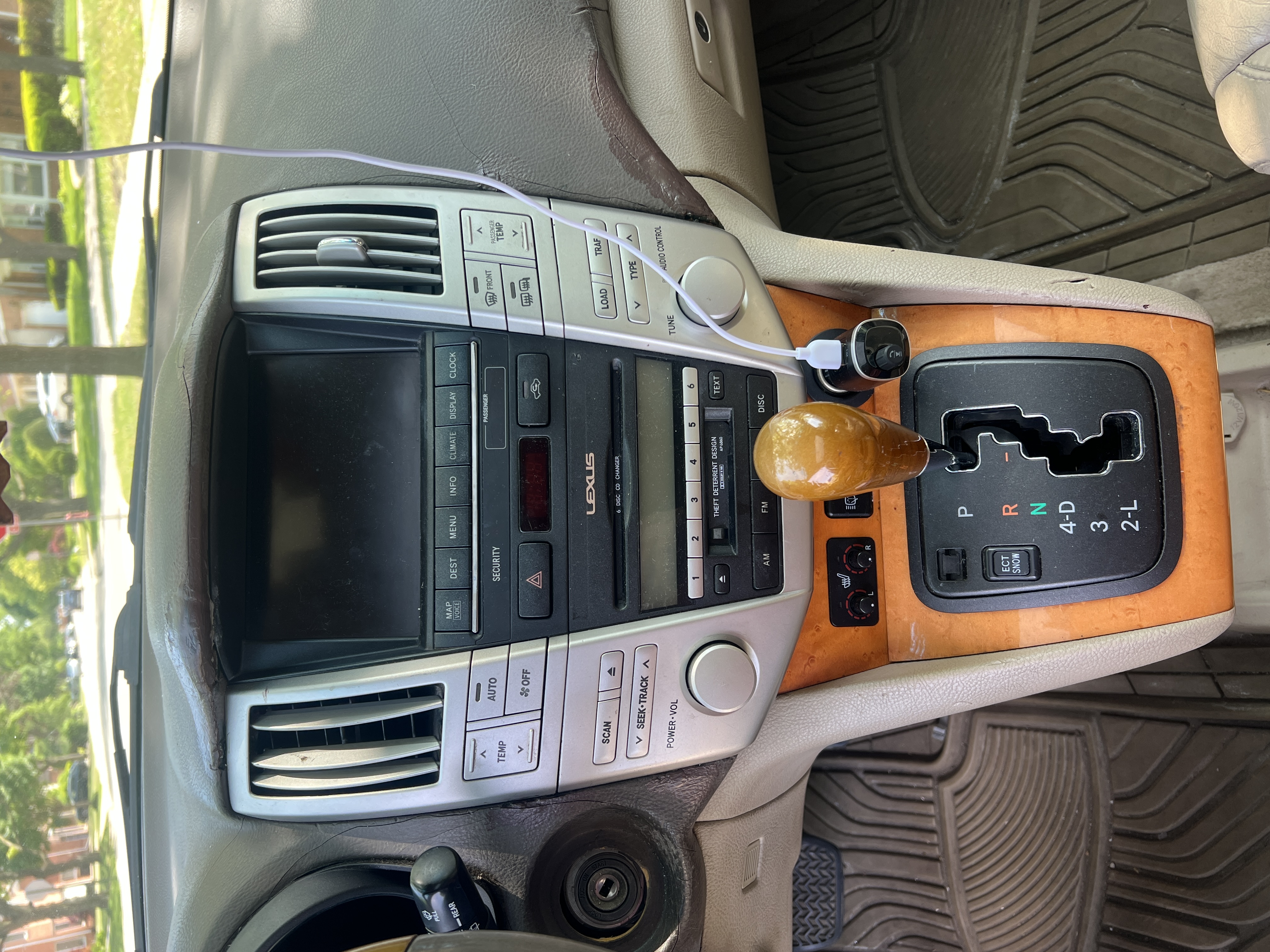 Used 2005 Lexus RX 330 AWD image 12