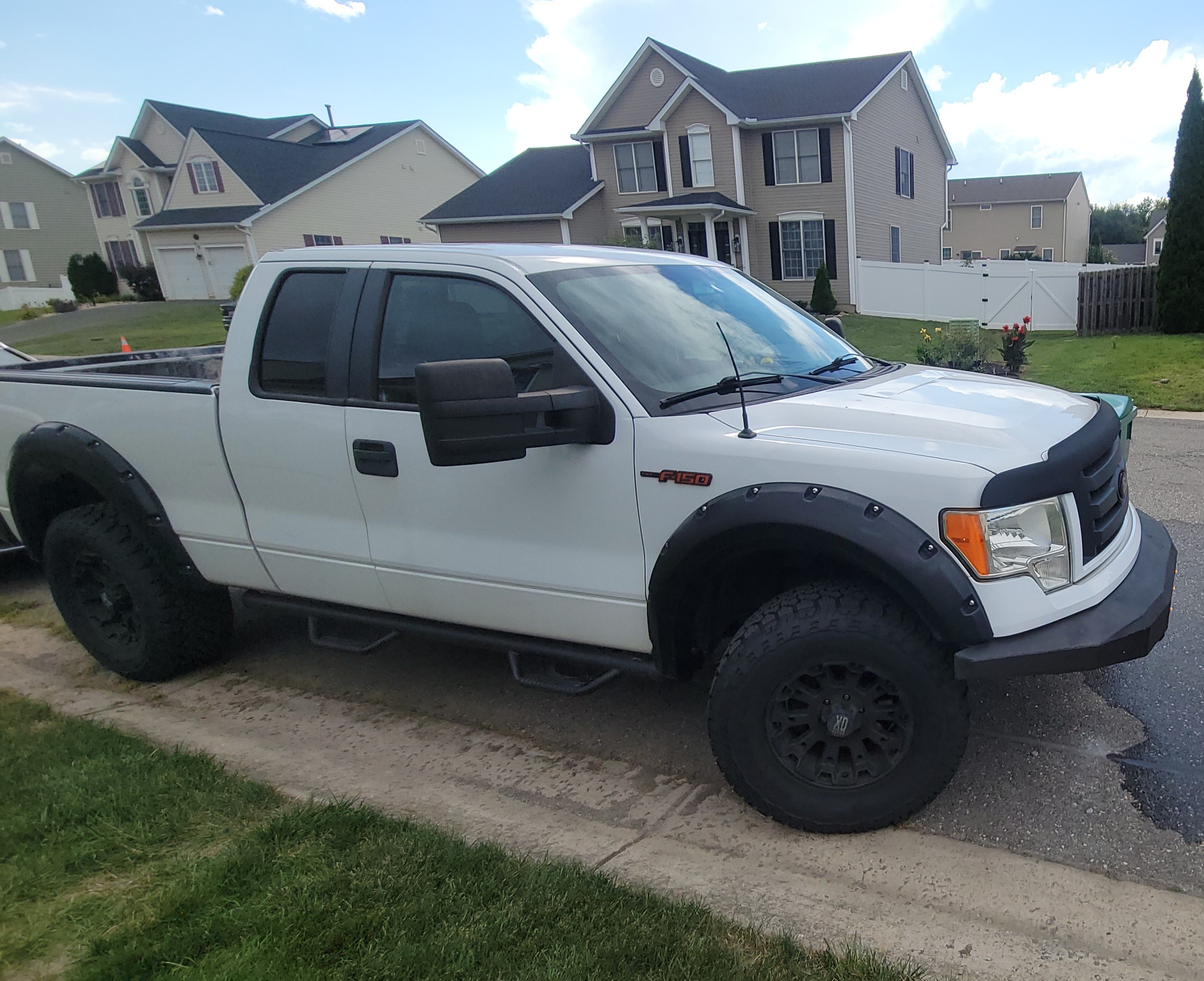 Used 2010 Ford F150 STX AWD/4WD image 10