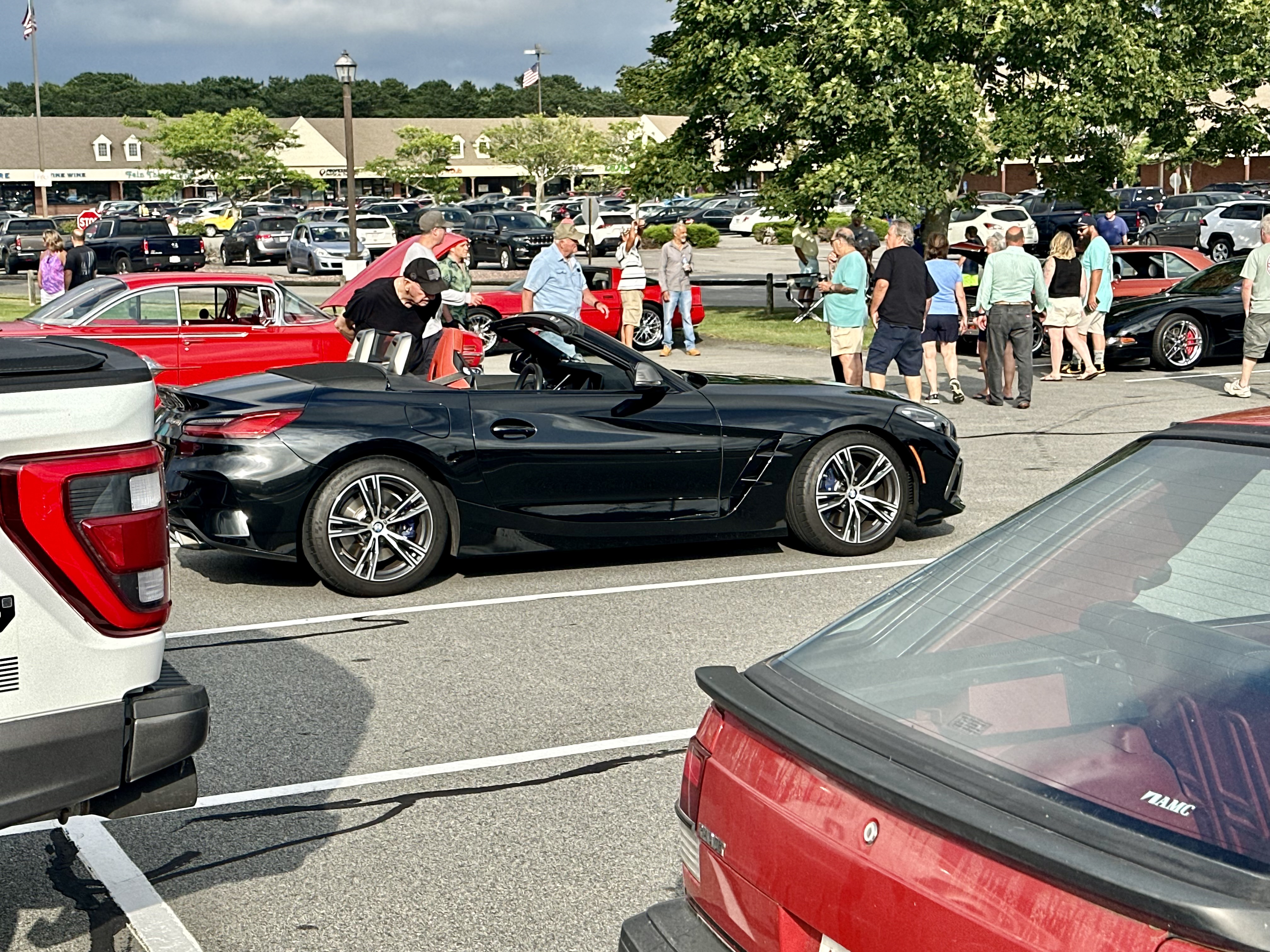 Used 2020 BMW Z4 M40i w/ Premium Package RWD image 8