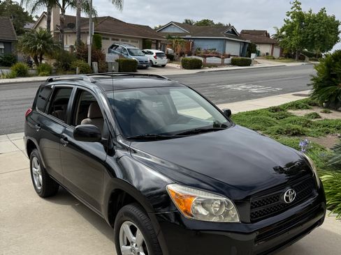 Used 2007 Toyota RAV4 2WD image 4