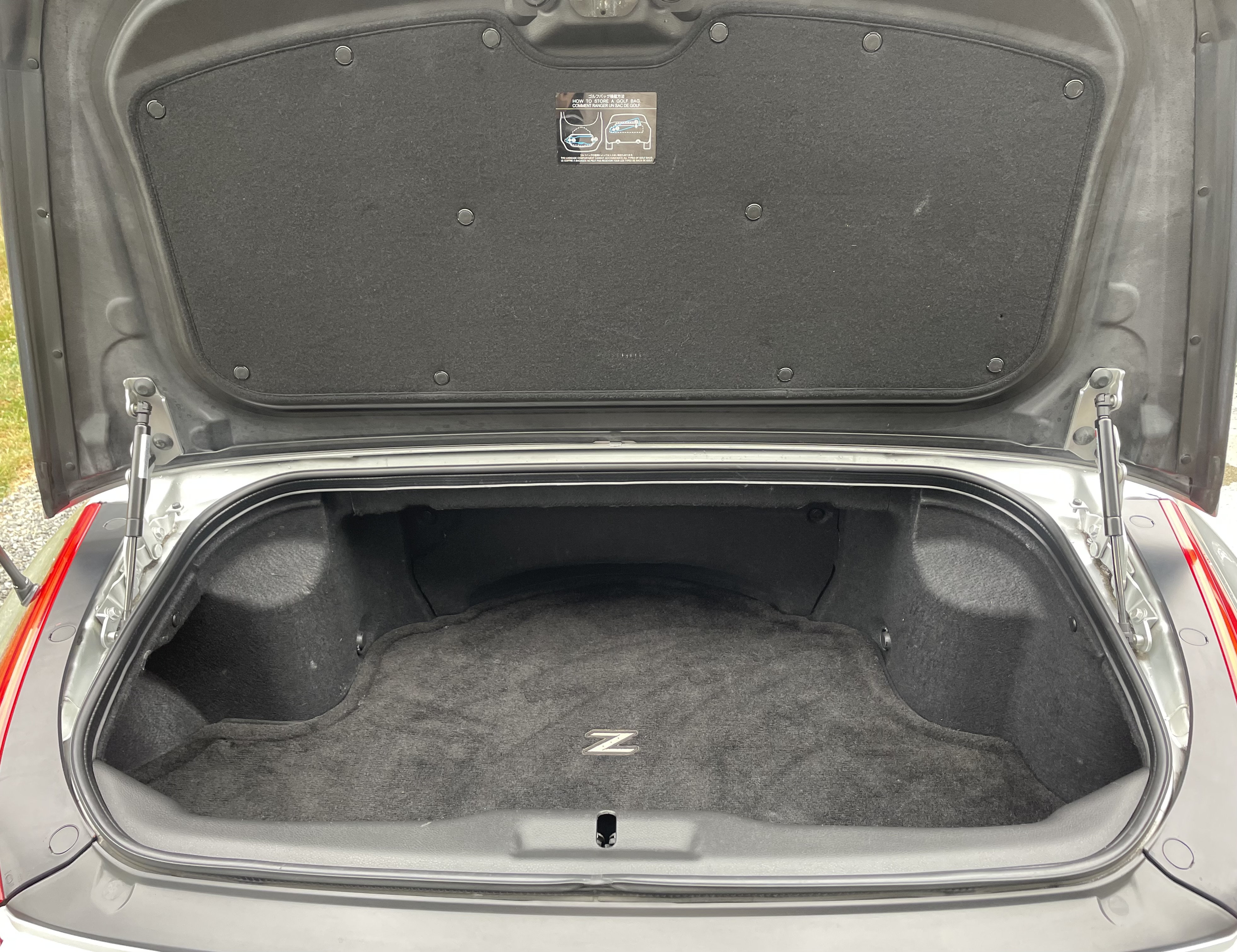 Used 2005 Nissan 350Z Touring RWD image 8