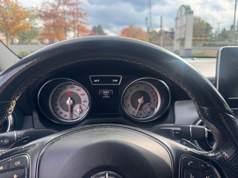 Used 2015 Mercedes-Benz CLA 250 image 10