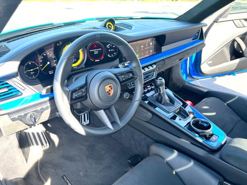 Used 2022 Porsche 911 GT3 RWD image 12