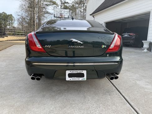 Used 2014 Jaguar XJ R image 6
