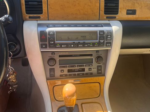 Used 2003 Lexus SC 430 Convertible image 18