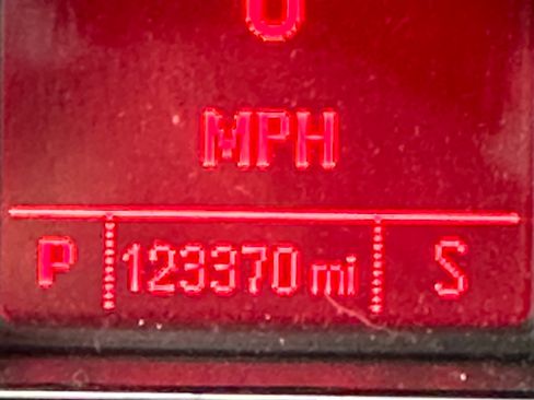 Used 2015 GMC Terrain SLE w/ Convenience Package image 11