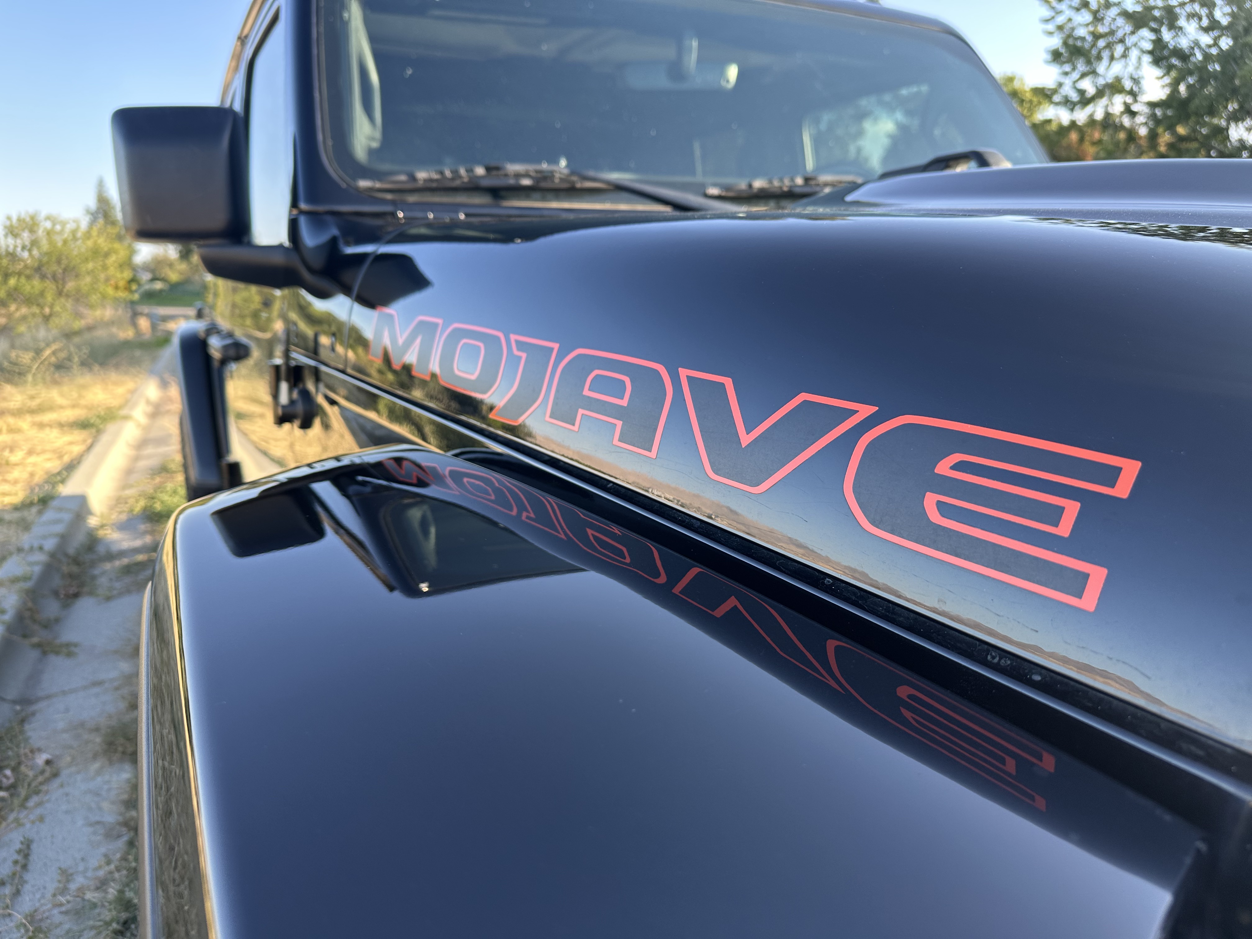 Used 2021 Jeep Gladiator Mojave AWD/4WD image 10