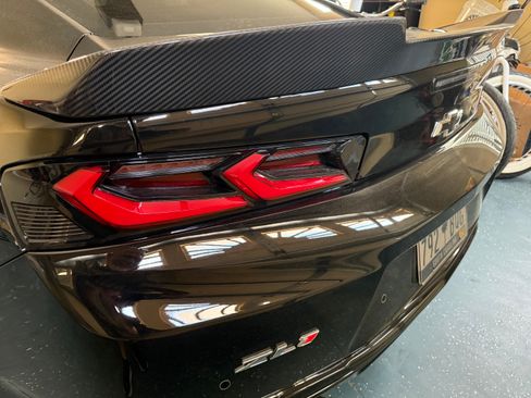 Used 2018 Chevrolet Camaro ZL1 image 9