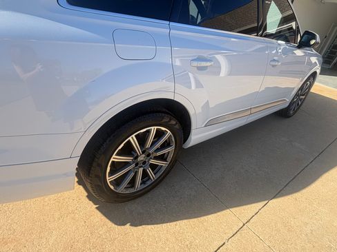 Used 2018 Audi Q7 3.0T Prestige w/ Prestige Package image 6