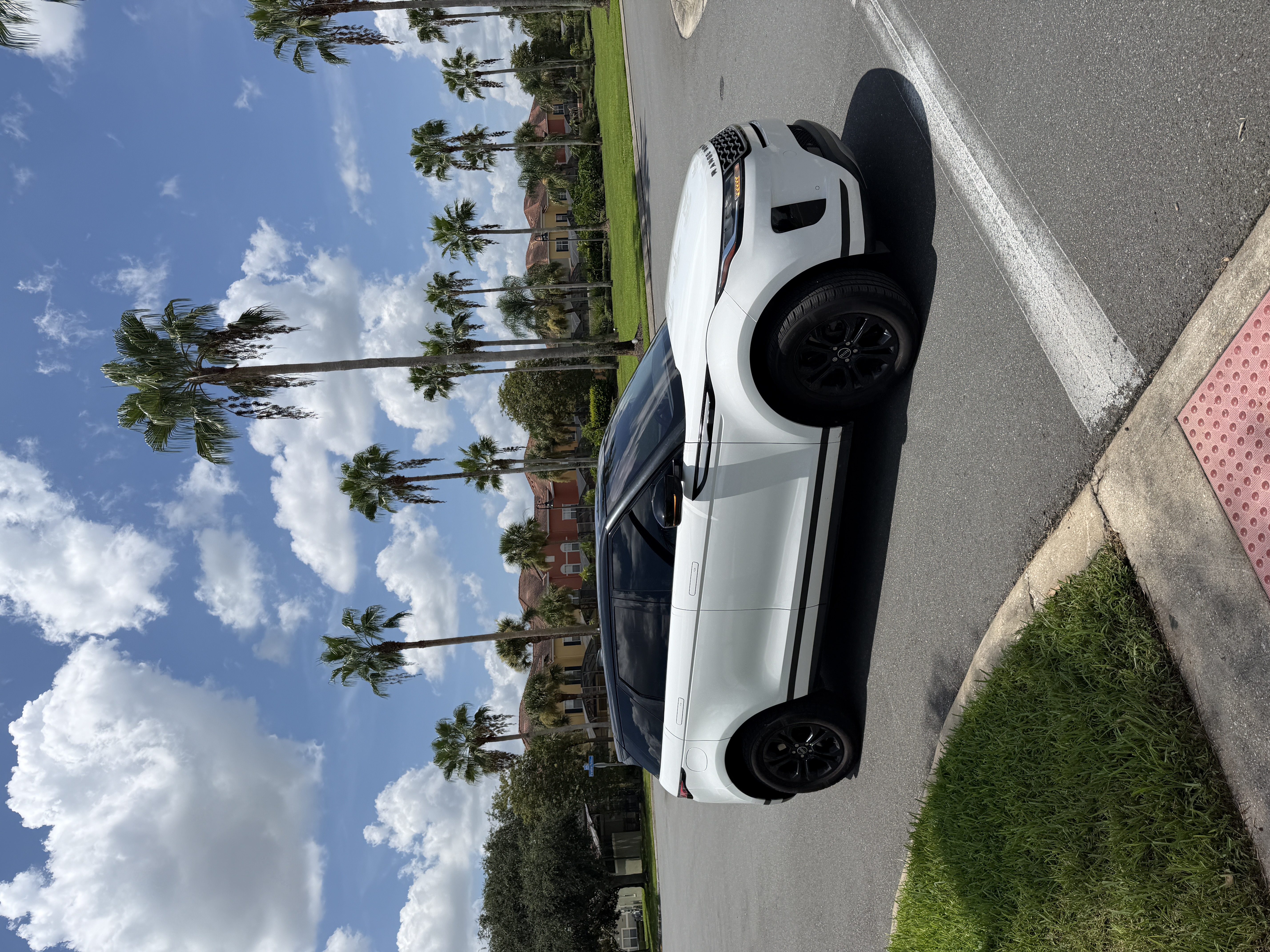 Used 2020 Land Rover Range Rover Evoque S AWD/4WD image 11