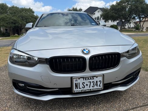 Used 2017 BMW 330e RWD image 10