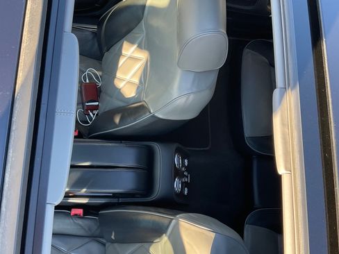 Used 2012 Bentley Flying Spur Flying Spur image 9