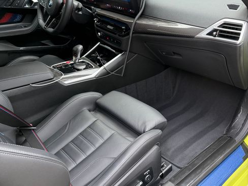 Used 2025 BMW M2 w/ Lighting Package RWD image 16
