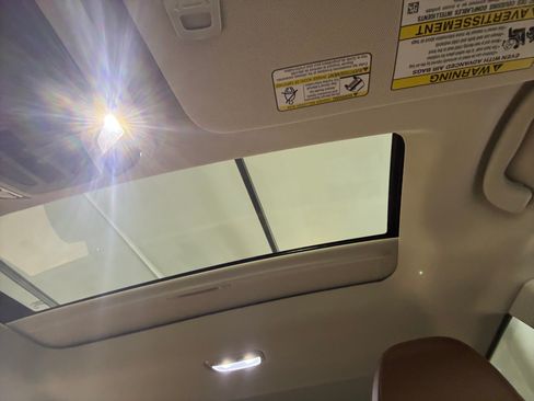 Used 2024 Subaru Outback Touring XT image 12