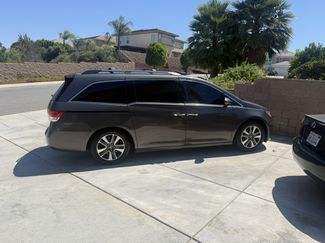 Used 2015 Honda Odyssey Touring video 1