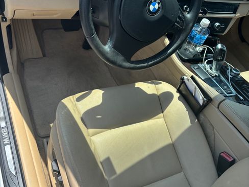 Used 2011 BMW 535i Sedan RWD image 5