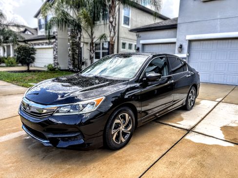 Used 2016 Honda Accord LX image 9