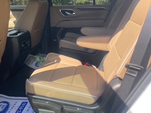 Used 2023 Chevrolet Tahoe Premier image 9