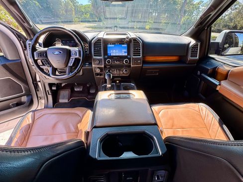 Used 2016 Ford F150 Limited w/ Trailer Tow Package image 25