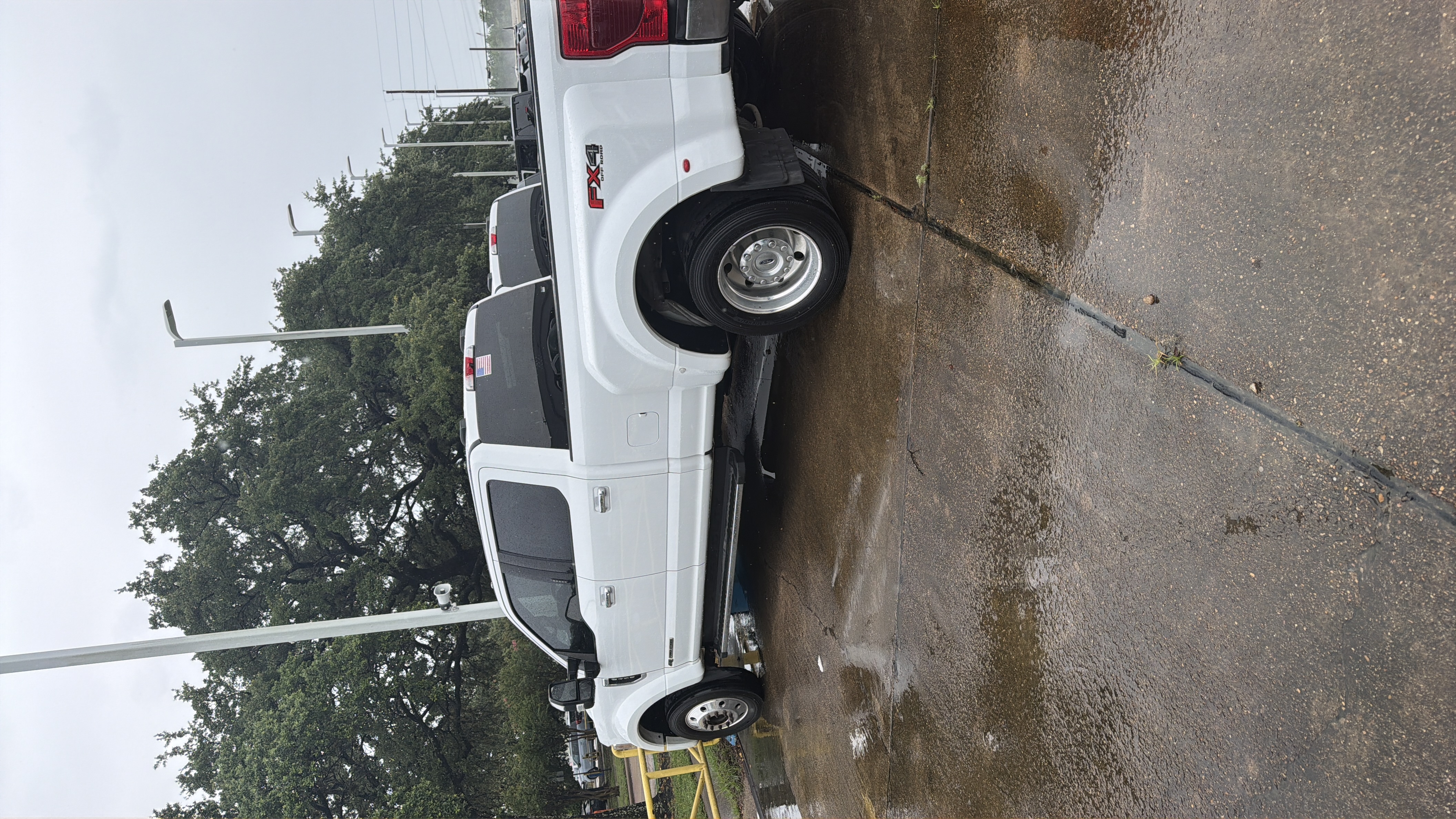 Used 2022 Ford F450 XLT w/ XLT Premium Package AWD/4WD image 1