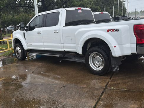 Used 2022 Ford F450 XLT w/ XLT Premium Package AWD/4WD image 1