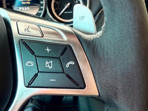 Used 2012 Mercedes-Benz CLS 63 AMG image 24