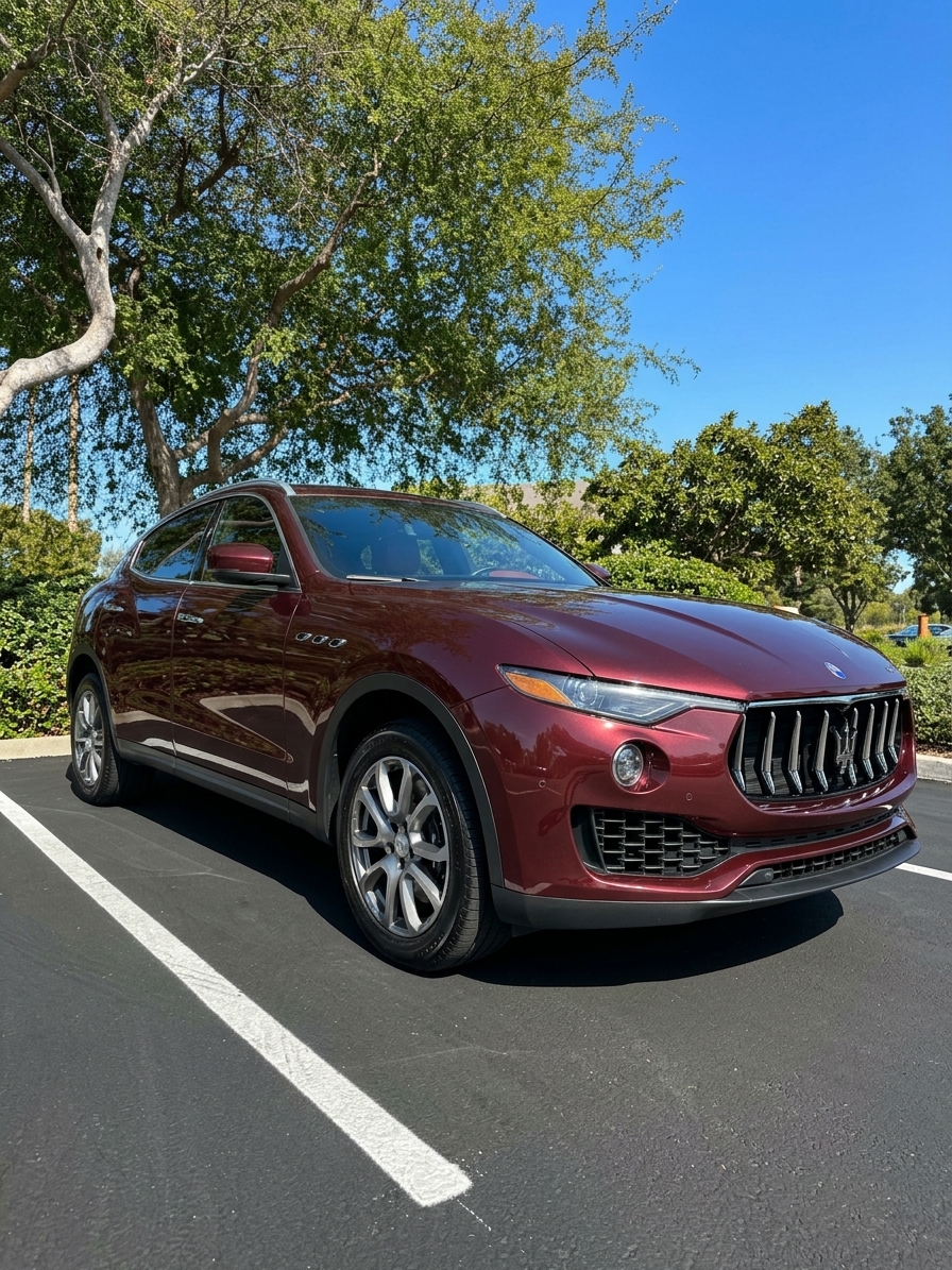 Used 2018 Maserati Levante S AWD/4WD image 4