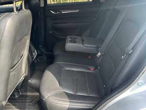 Used 2017 MAZDA CX-5 Grand Touring w/ Premium Package image 4