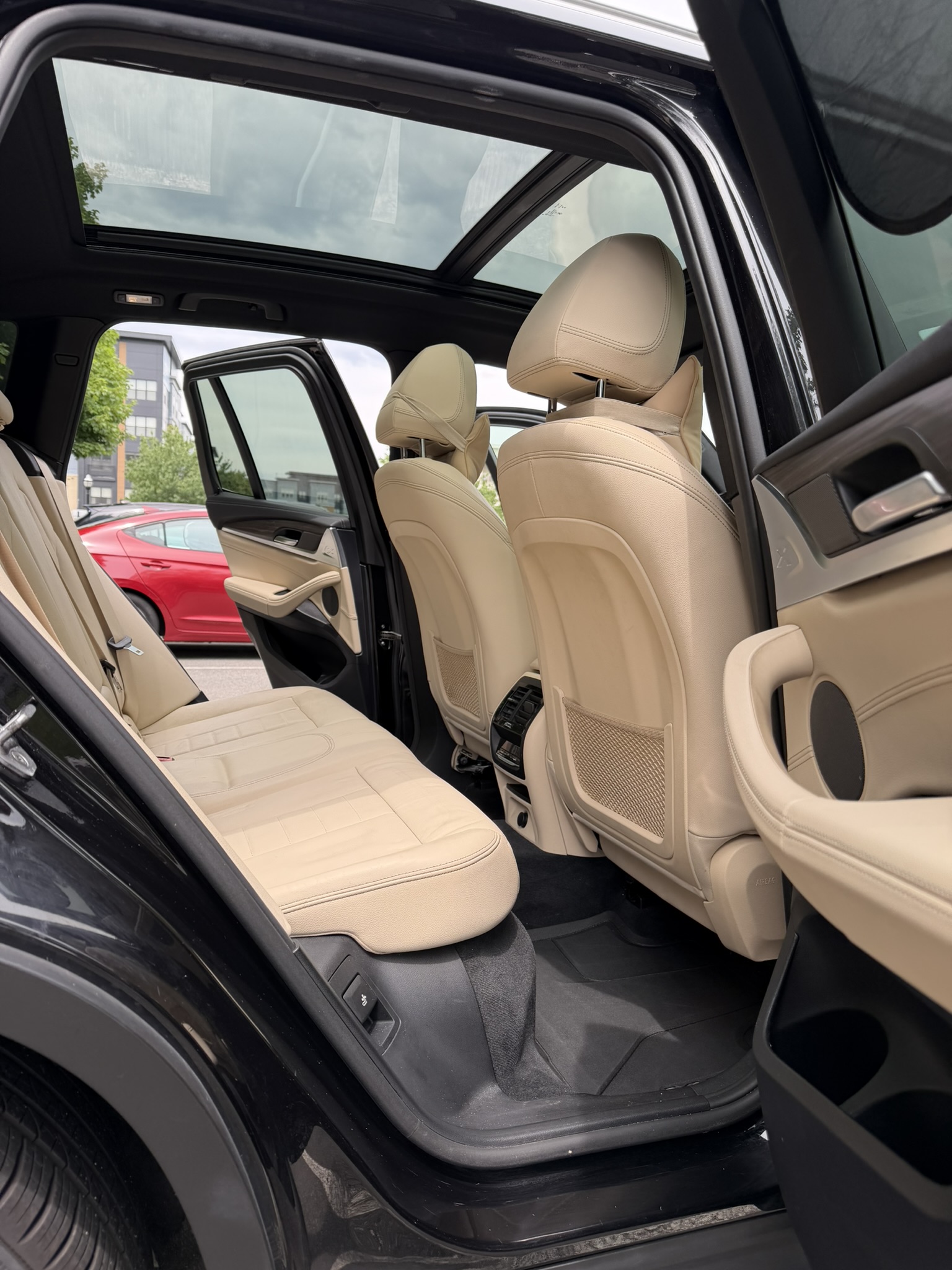 Used 2018 BMW X3 xDrive30i AWD/4WD image 14