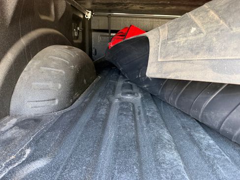 Used 2022 Ford F250 Lariat w/ Tremor Off-Road Package image 24