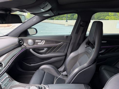 Used 2018 Mercedes-Benz E 63 AMG S image 18