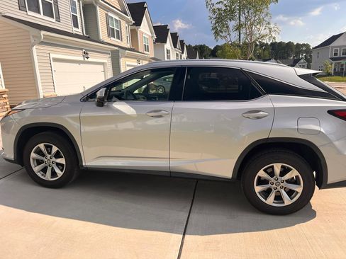 Used 2019 Lexus RX 350 AWD w/ Navigation Package image 2