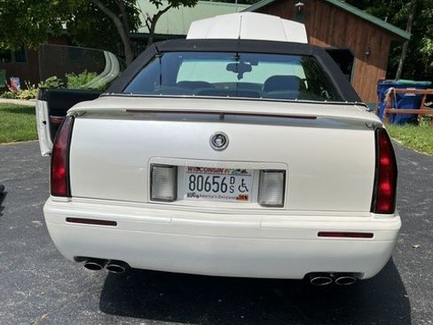 Used 2001 Cadillac Eldorado Touring FWD image 6