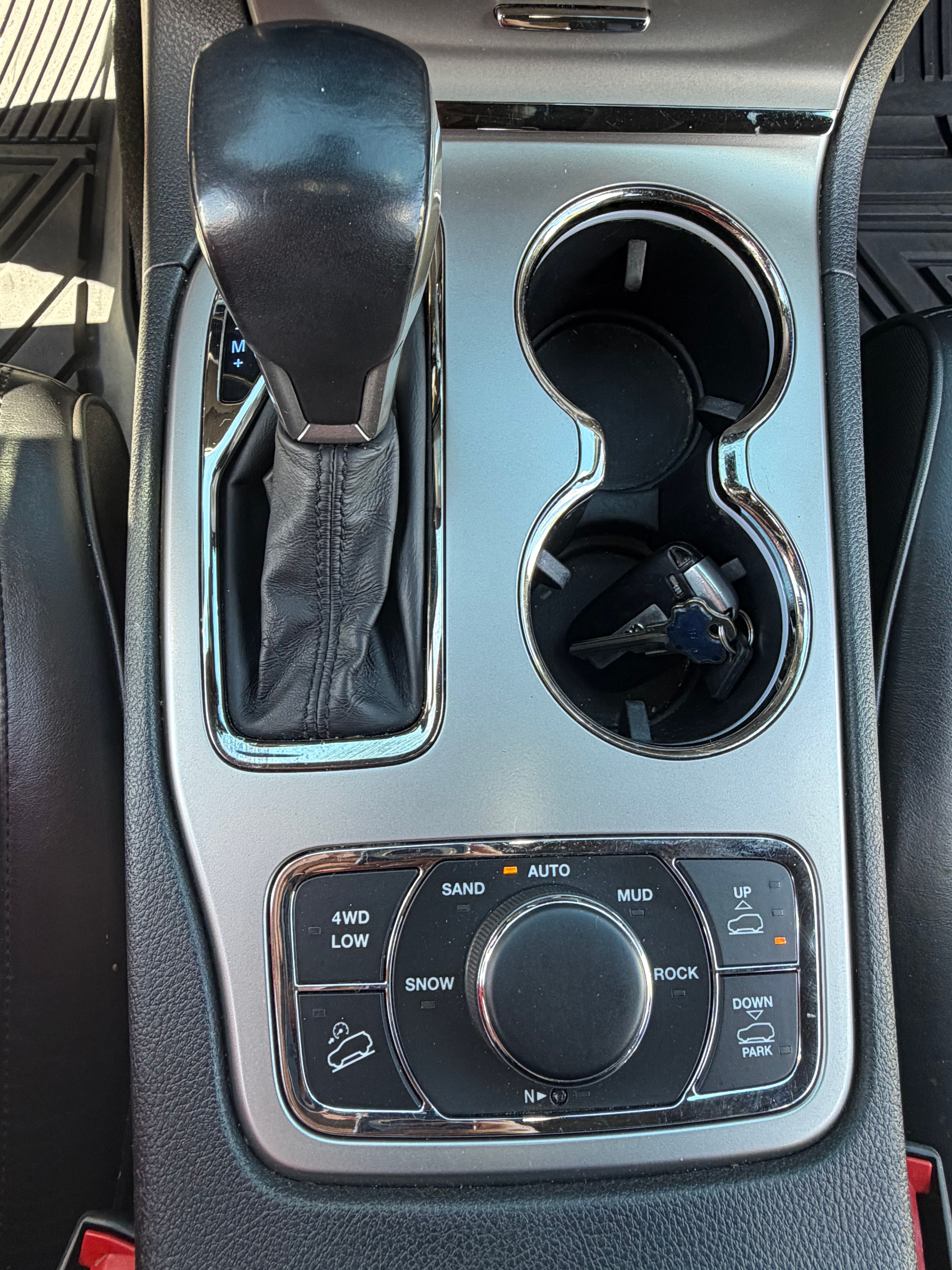 Used 2019 Jeep Grand Cherokee High Altitude AWD/4WD image 15